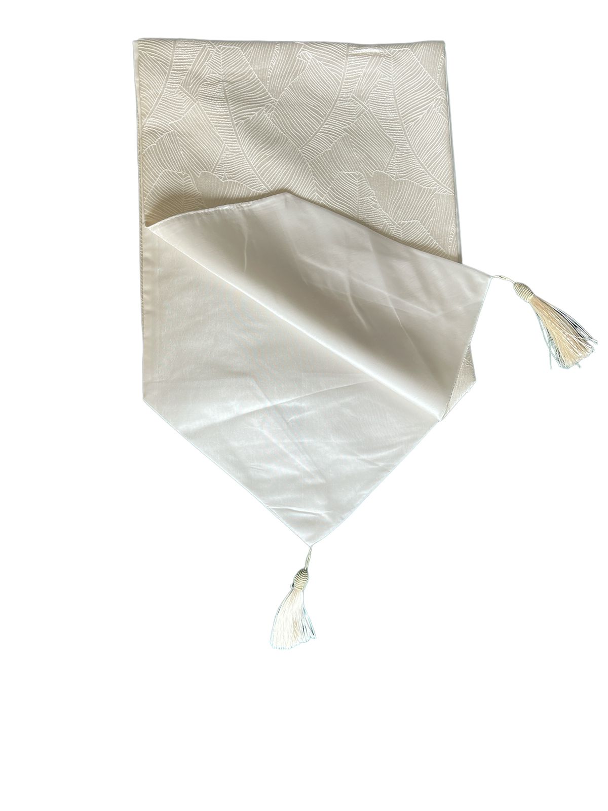 Camino de mesa 150 x 30 cm.